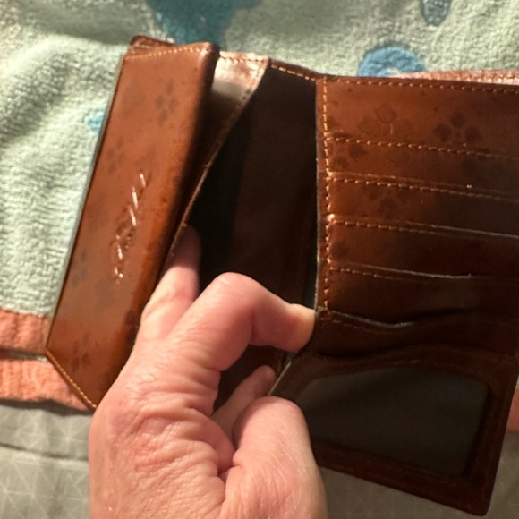 Patricia Nash Rich Brown Leather Shoulder Bag with matching wallet - Picture 13 of 15